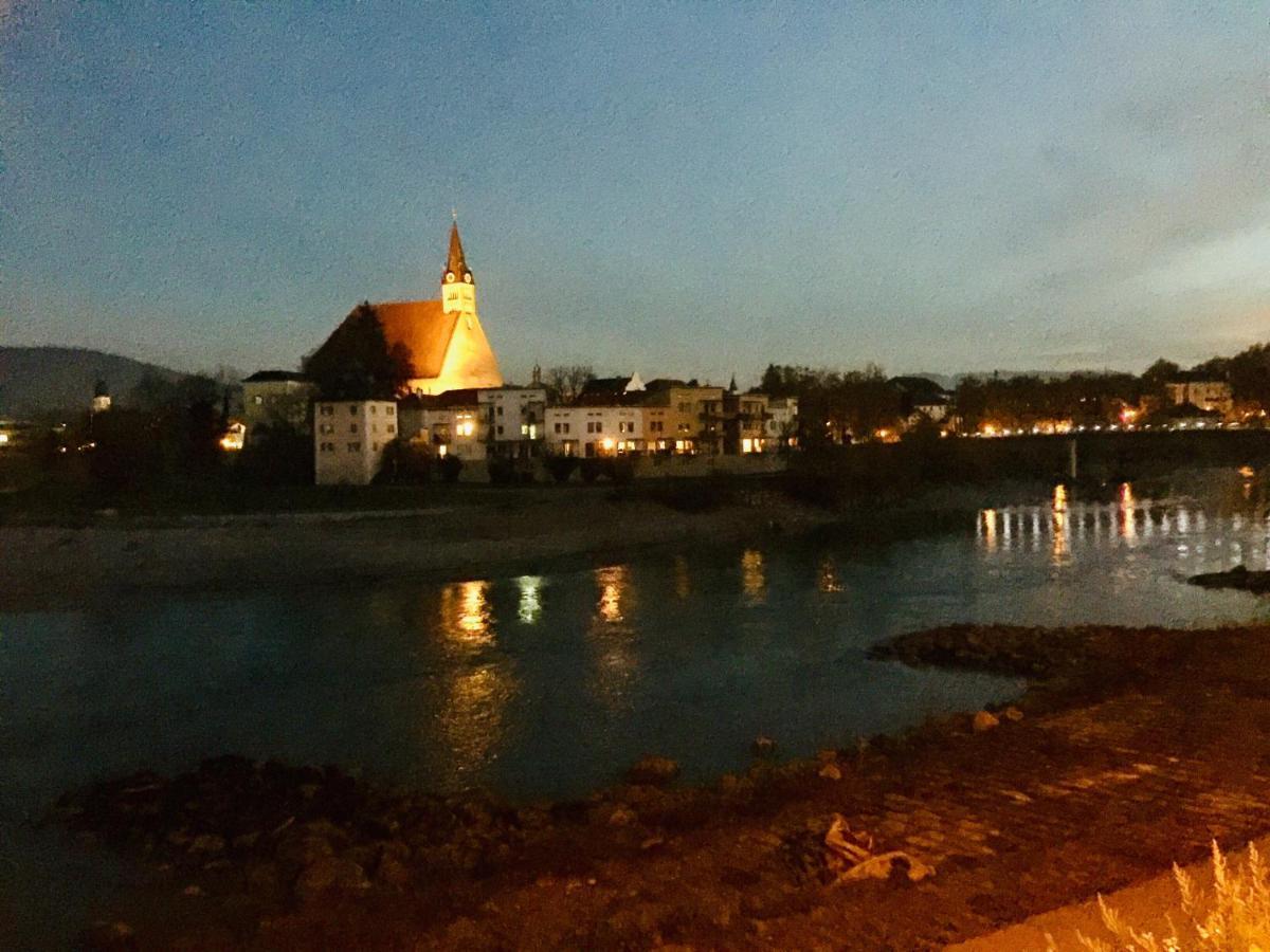 Ferienwohnung An Der Romantischen Salzachschleife Naehe Salzburg Laufen Ngoại thất bức ảnh