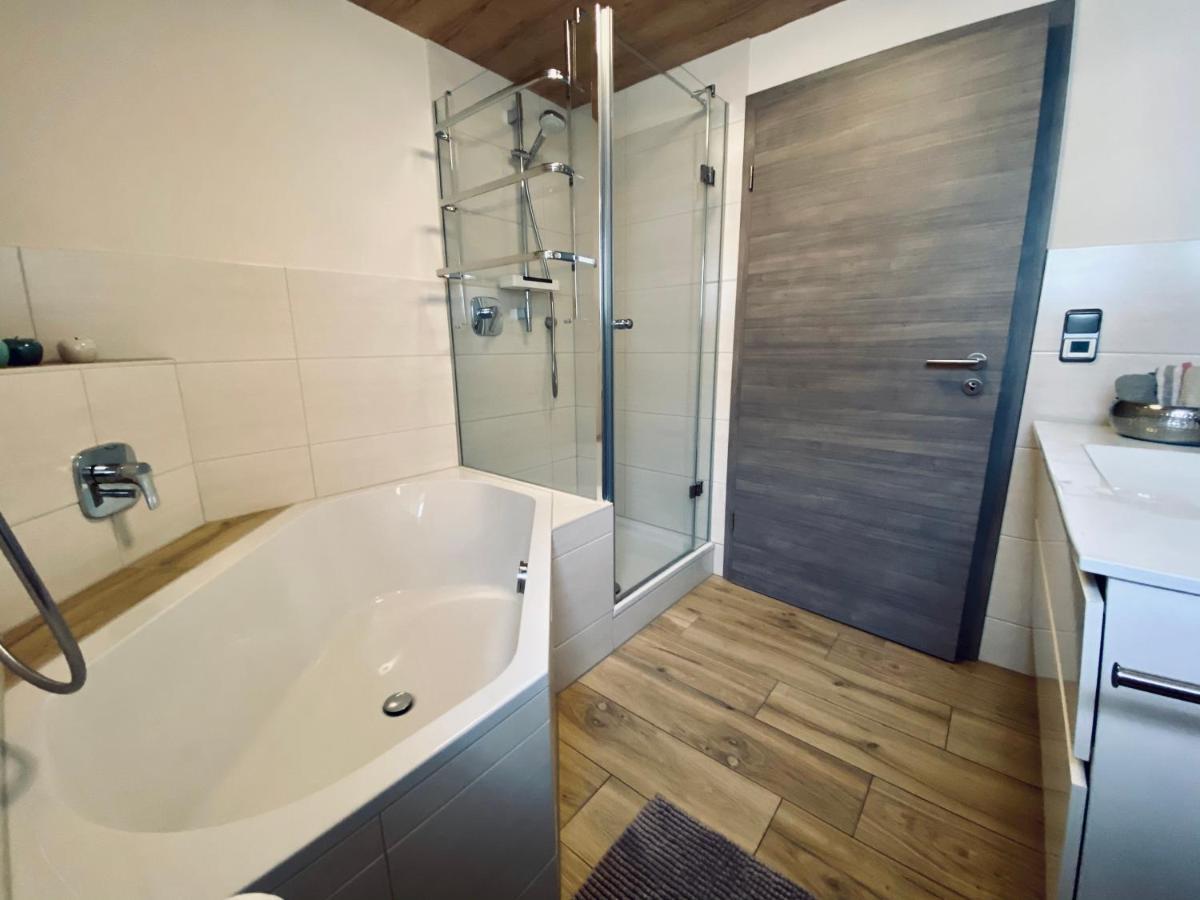 Ferienwohnung An Der Romantischen Salzachschleife Naehe Salzburg Laufen Ngoại thất bức ảnh
